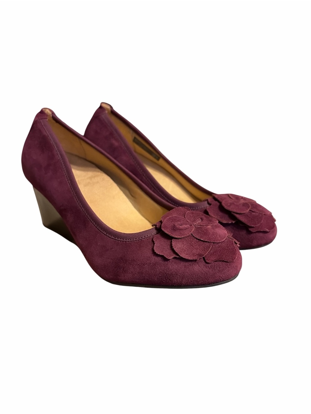 Vionic Plum Suede Wedge Heels Size 9 Wide - Picture 3 of 6